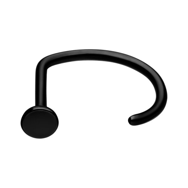 Piercing nasal de titanio negro de 0,8 mm sobre fondo blanco