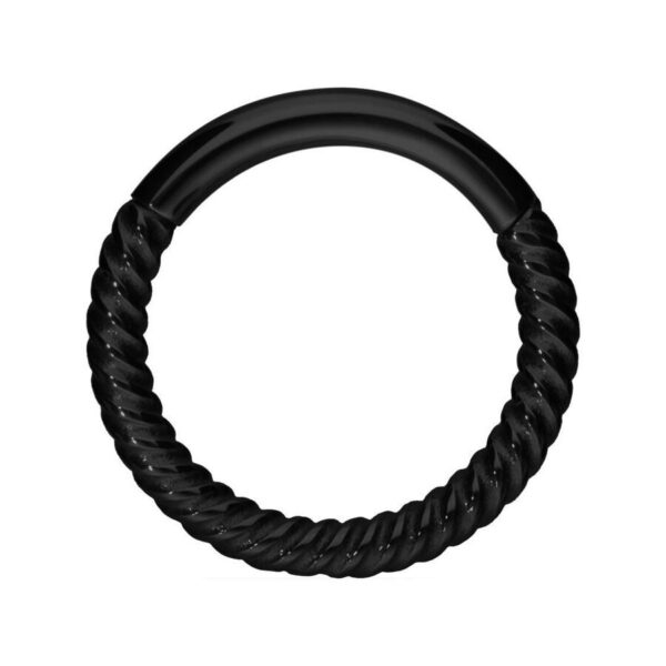 Anillo de piercing negro, 10mm, cadena retorcida, sobre fondo blanco