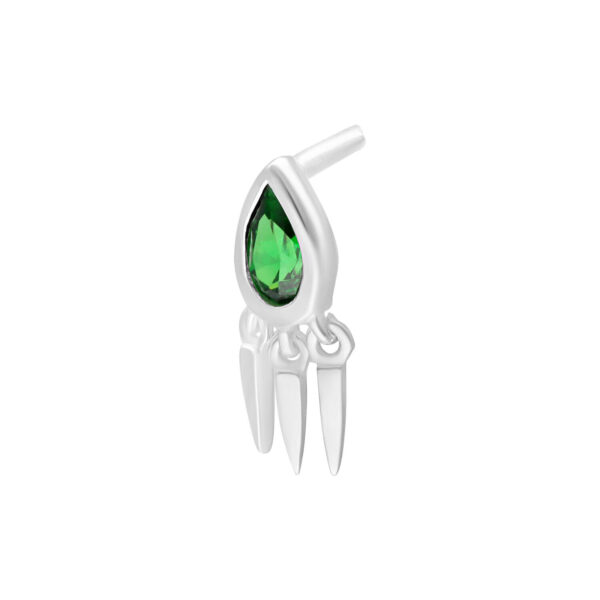 Ajuste Push plateado con cristal verde y tres colgantes sobre fondo blanco