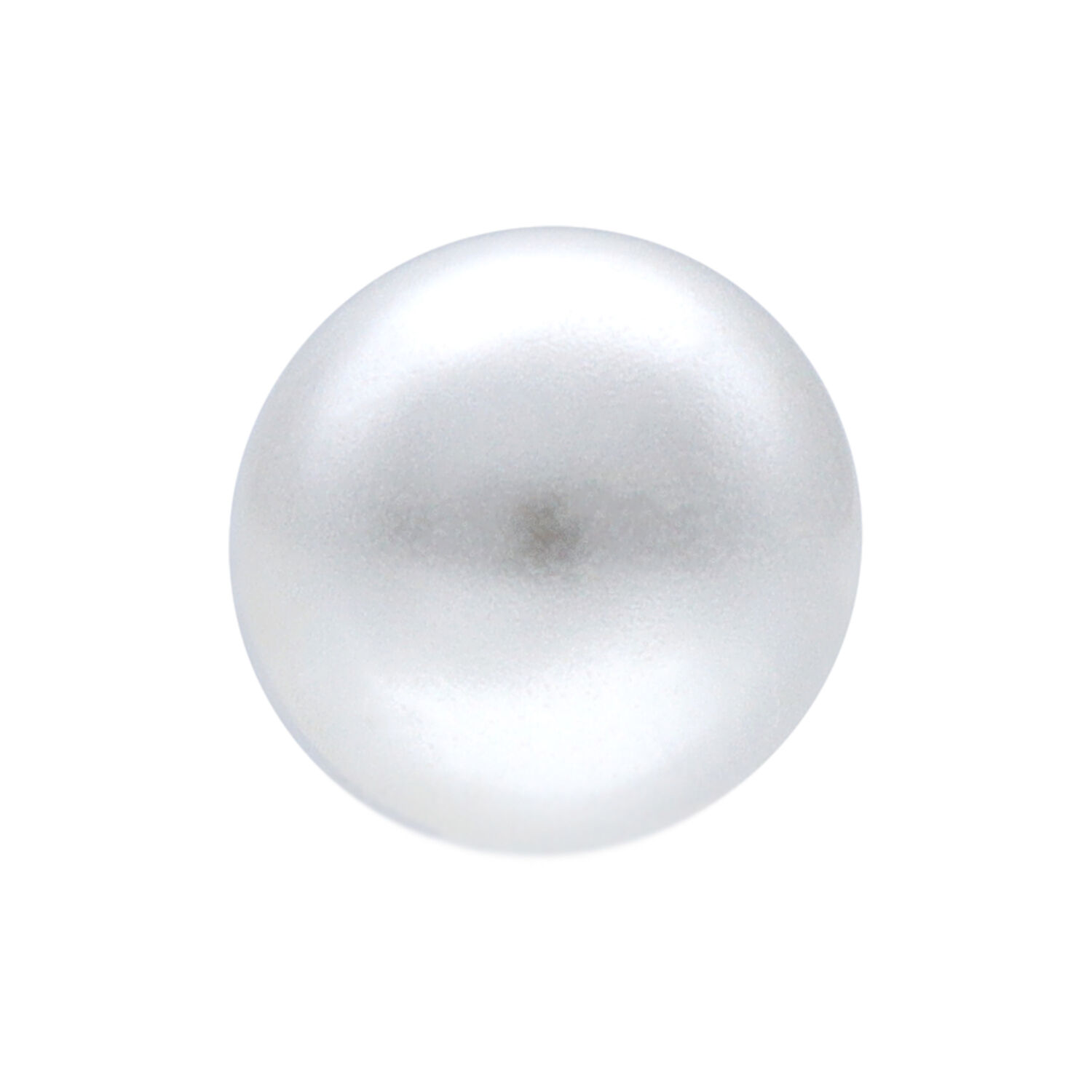 Perla sintética blanca con superficie lisa sobre fondo blanco