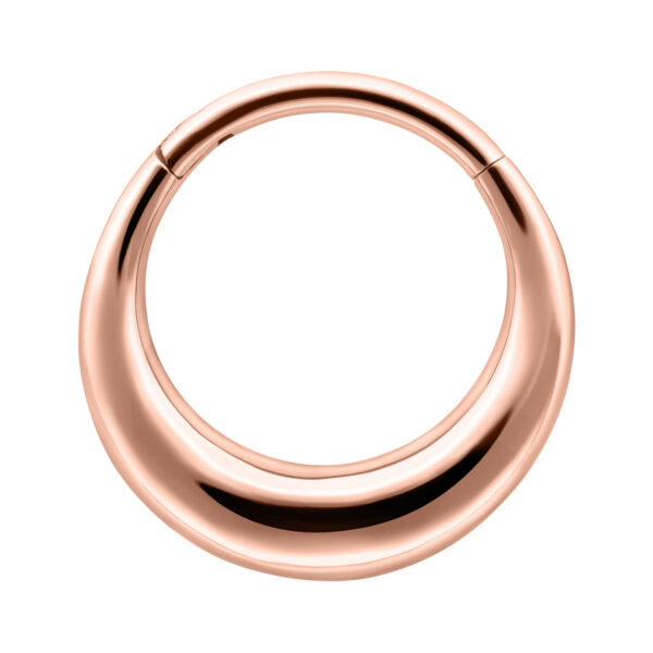 Clicker de Septum en oro rosado, 10mm de diámetro interno, sobre fondo blanco
