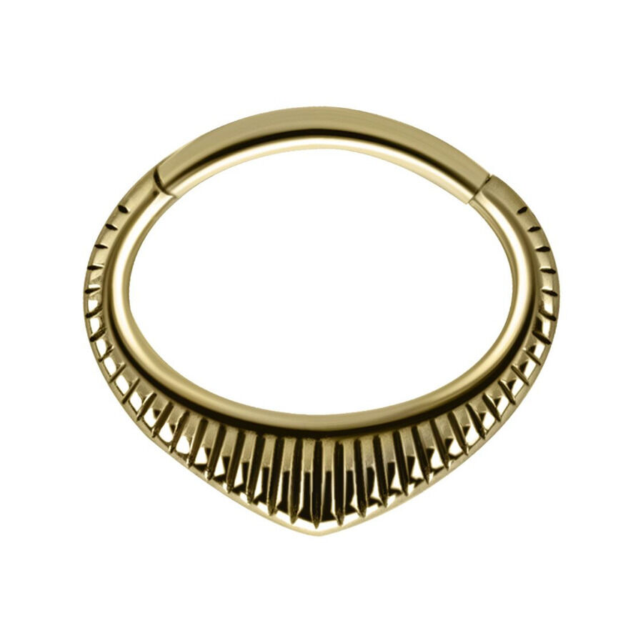 Clicker de septum dorado de acero quirúrgico 316L sobre fondo blanco