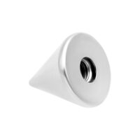 Accesorio cónico de titanio plateado con rosca interior sobre fondo blanco