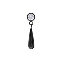 Adorno de titanio negro con cristal claro sobre fondo blanco