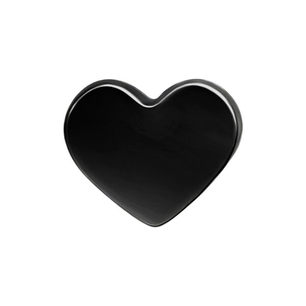 Accesorio negro de corazón Push Fit de titanio sobre fondo blanco