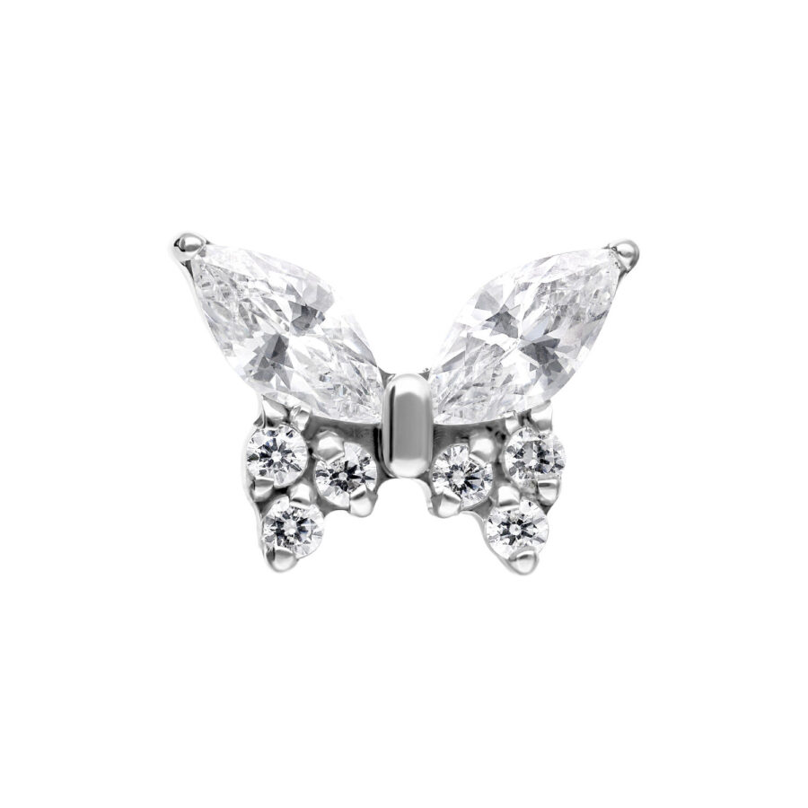 Ajuste de piercing de mariposa plateada con cristales claros sobre fondo blanco