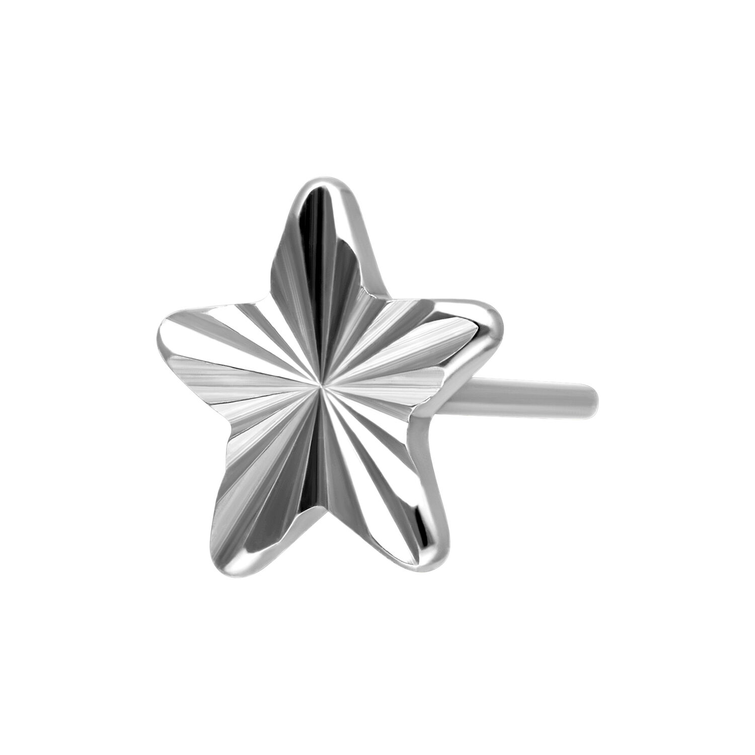 Estrella de titanio plateada con patrón acanalado sobre fondo blanco
