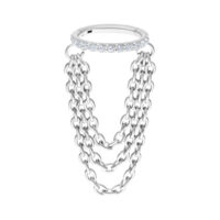 Clicker de triple cadena en oro blanco con cristales sobre fondo blanco