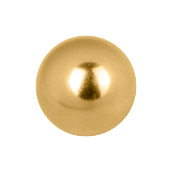 Bola dorada de titanio sobre fondo blanco