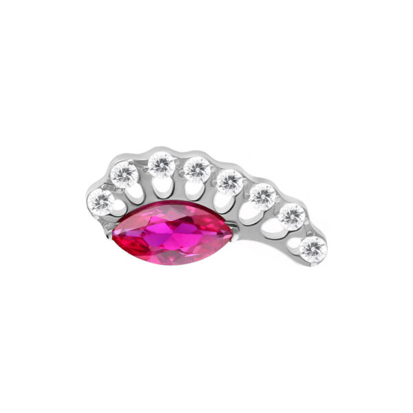 Ajuste plateado con cristal rojo ovalado y piedras blancas