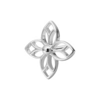 Aplique de flor plateada para piercings Aplique de flor plateada con cuatro pétalos sobre fondo blanco