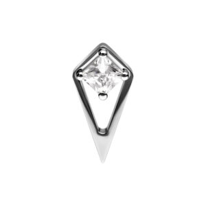 Ajuste geométrico de plata con cristal claro sobre fondo blanco