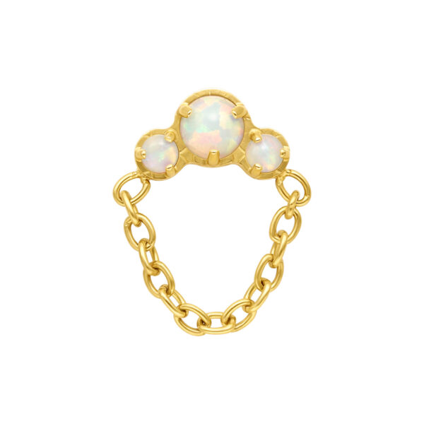 Opal dorado Push Fit con tres piedras y conexión de cadena sobre fondo blanco