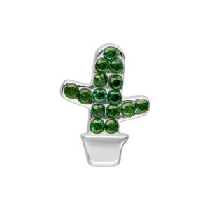 Adorno de cactus plateado con piedras verdes, sobre fondo blanco