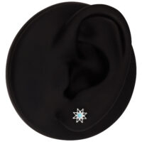 Aqua Bloom de Cristal Turquesa Modelo de oreja negra con adorno de flor de cristal turquesa en el lóbulo
