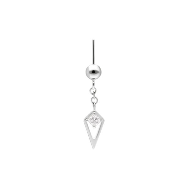 Adorno de piercing de oro blanco con cristal rectangular en una cadena, sobre fondo blanco