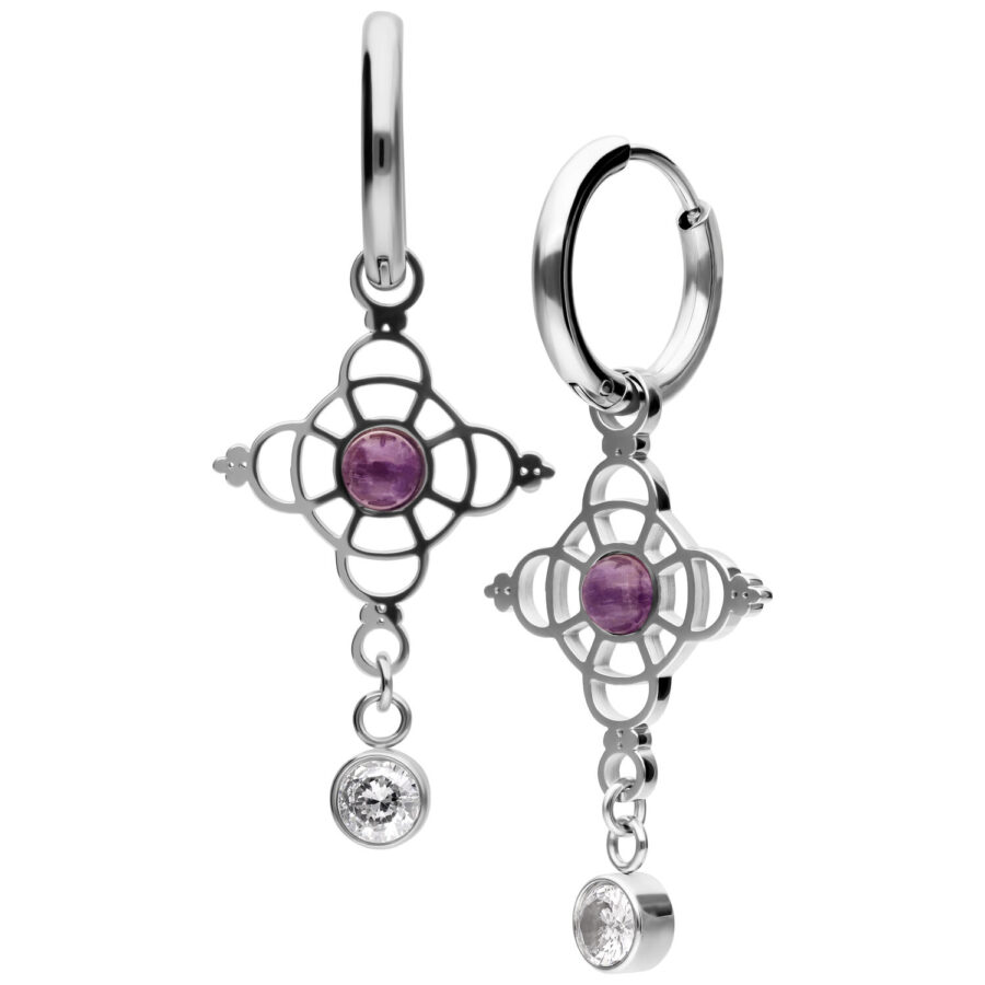 Aros de plata con amatista morada y circonitas claras, sobre fondo blanco