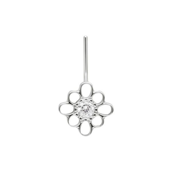 Adorno floral en oro blanco con cristal claro sobre fondo blanco